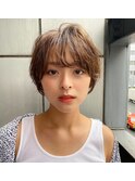 面長解消《20代30代》流せる前髪/くびれショート/耳掛けショート
