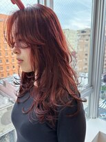 モンルル プル(mon loulou + plus) レイヤーカット、レッドカラー、顔まわりレイヤー 担当 中野絢斗