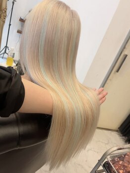ジェイドグレイス 大須(JADE GRACE)の写真/憧れのハイトーンカラーも美しく!髪質改善とデザインカラーで理想を叶えます♪