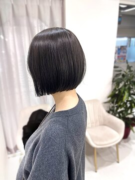 エレノア 梅田 大阪駅前第4ビル店(Eleanor) 【菜菜】あご下前下がり小顔ボブ