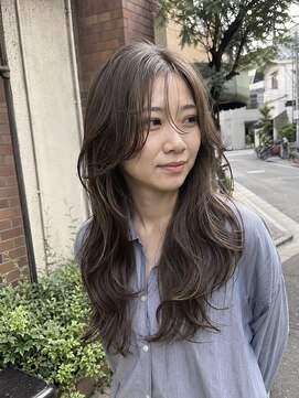 アンラタ(anrata) 長さを変えず印象が変わる顔まわりレイヤー×オリーブカラー
