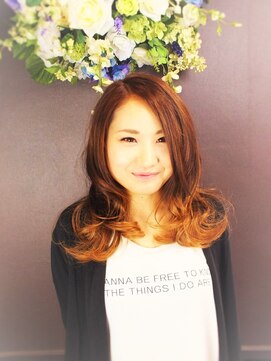 アクセル(Axe-l) Axe-l【アクセル】グラデーションスウィングふわカール~~~