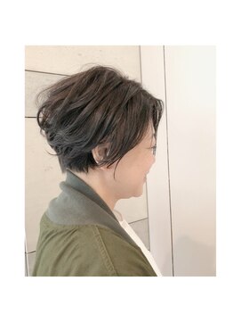 ビーダッシュアヴェダ(B dash AVEDA) ショートボブ