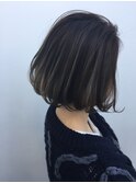 外国人風ミニボブ ハイライト 暗髪グレージュ　白髪ぼかし