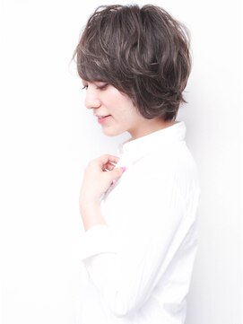 ピアーネ(PIANE) 2017s/sショート