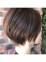 バーシャミ ヘアーアンドスパ(Baciami Hair&Spa) くびれショート【カッコよく見せたい方】