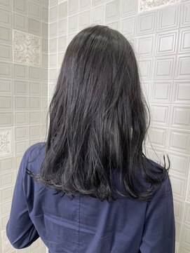 ヘンリエッタ 自由ヶ丘(Henrietta) ミディアムブルーブラック