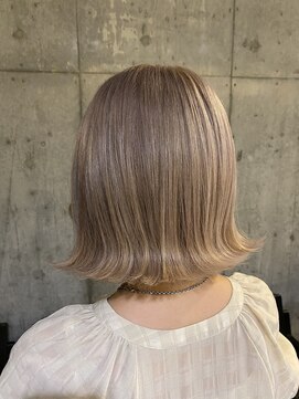 エヴァー(ever) テラコッタ/ミニウルフ/くすみブルー[表参道駅/原宿駅]