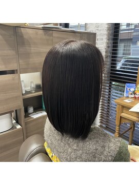 リモア (Re:more) ミディアムボブ