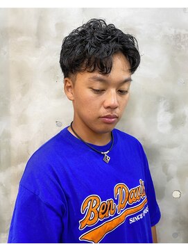 エトネ ヘアーサロン 仙台駅前(eTONe hair salon) 刈り上げマッシュ×ワンカールパーマ