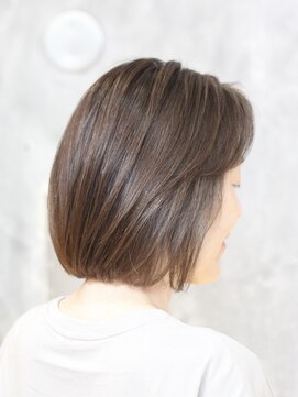 クリュウゲート 三鷹店(KURYU GATE) グレーベージュ/レイヤーロング/パーマ/髪質改善[三鷹/三鷹駅]