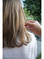 イー(E)&nbsp;ハイトーンベージュ