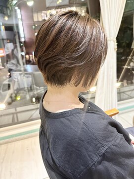 ネオリーブアピ 池袋店(Neolive api) 【トップにボリュームを♪】低温パーマ☆