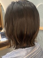 イゾラ(isola)&nbsp;【isola】くびれボブ/大人ボブ/簡単スタイリング/エミームTR