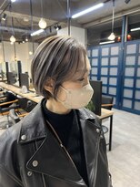 ジーニー 横浜(giinii)&nbsp;シャドールーツ_くびれショート_ハイトーン