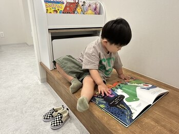 ヨーク(yorke)の写真/【キッズスペース有】お子様と一緒に通える♪開放的な空間だからベビーカー入店も◎ママパパの強い味方!