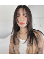 タス(tas) ロングレイヤー似合わせ顔周りカット顔まわりレイヤーカット