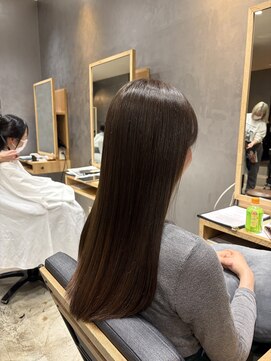 アイニティ(Inity) 柔らかさ重視のナチュラル艶ロング