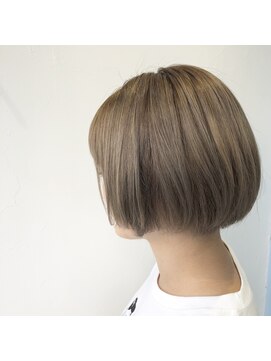 テクライズ 豊橋店(TECHRISE) くすみベージュ♪