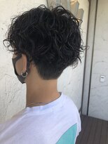 ダブル(W)&nbsp;ナチュラル ツイスト ツーブロ パーマ