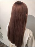 ピンクベージュ