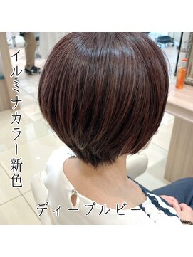 アッシュ 横浜店(Ash) ツヤツヤカラーなショートヘア