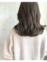 キチ(kichi.)&nbsp;[kichi.] ミディアム×オリーブベージュ