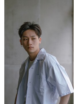 トゥ(TOE) ラフに仕上げたメンズ爽やかショート