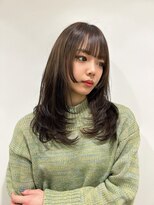 ユニテ(UNITE) 動きたっぷりザクザクレイヤーカット