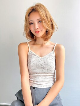 マイルス(MILES) 【MILES】ミルクティーベージュx大人かわいいボブ