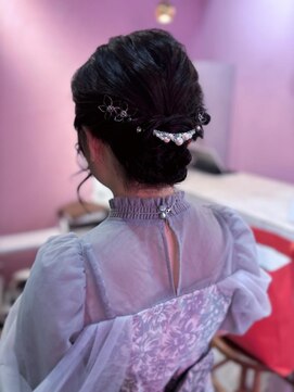 レイドバック(LAID BACK) アップヘア