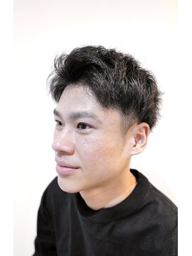 ザプリペアバーバージアイ(THE PREPARE BARBER JIAI) ツーブロック×テーパーフェード