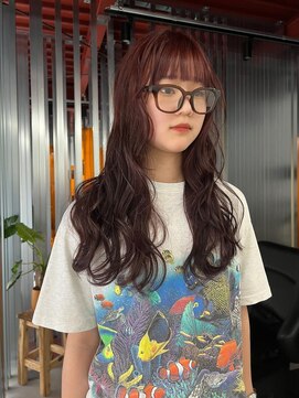 シロ(Shiro) red color