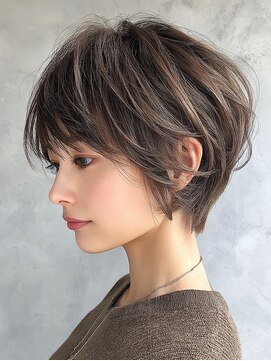 バイエイト(X8) 大人可愛い30代40代ひし形丸みショート