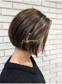 【横浜美容室ネイミーズ】ハイライトグレージュミニボブ