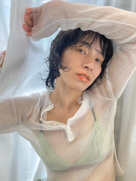 ヒアカアヴェダ 天神VIORO (Heaka AVEDA) ウルフカット【20代/30代/髪質改善】
