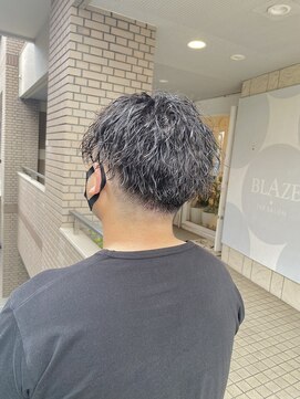 ブレイズ ザ サロン(BLAZE THE SALON) 黒髮簡単スタイリング無造作ソフトツイスパ【BLAZE 大庭】