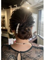 オプ アート(Op Art) 結婚式ヘアアレンジ