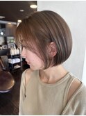 ボブカット顔まわりレイヤー耳掛けスタイル