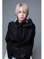 コア 新宿(CORE)&nbsp;ニュアンスデザイン/ダブルカラー/ミルクベージュ/ウルフカット