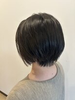 スタジオ アルファプラス 日暮里店(studio α+)&nbsp;ステップボーンカットカットボブショートハイライト白髪ぼかし