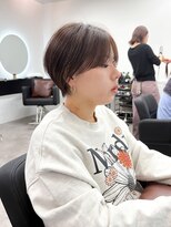 グランドライン(GRAND LINE)&nbsp;前髪ありの可愛いショートヘア