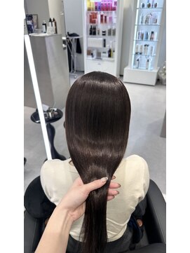 アルドーレフィエロ シンサイバシ(Ardore fiero shinsaibashi) うる艶美髪矯正