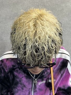 ジーナ 天神(Zina) ブリーチパーマ