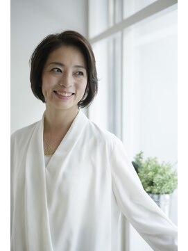 アドラーブル 万代店 (adorable) 大人ナチュラルショート