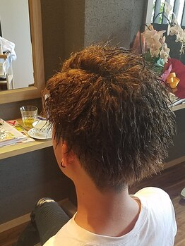 ハールヒュッテ(haar hutte)の写真/エアポートウォーク名古屋から徒歩約7分★【カット¥5500】ツーブロ・ポイントパーマで簡単セットスタイル◎
