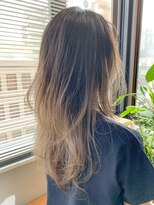 テトヘアー(teto hair) グラデーションカラー、バレイヤージュ、ホワイトブロンド
