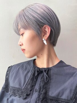 アルバム 銀座(ALBUM GINZA) シルバーショート_くびれヘアツートンカラー_ba387962