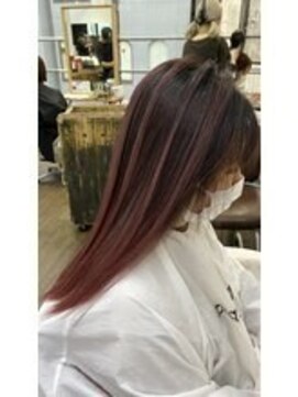 ユートピア(U topia) バレイヤージュ/ハイライト/アースカラー/ルビーピンク