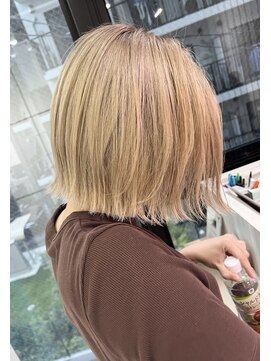 ラビス 浦和(Lovis) デザインカラー/レイヤーカット/ウェットヘア/夏のヘアアレンジ